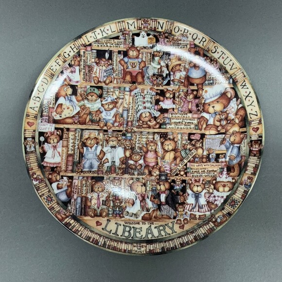 The Bradford Exchange Welcome to the Libeary Collectible Plate No. 5327B -8 1/8" - Picture 1 of 5